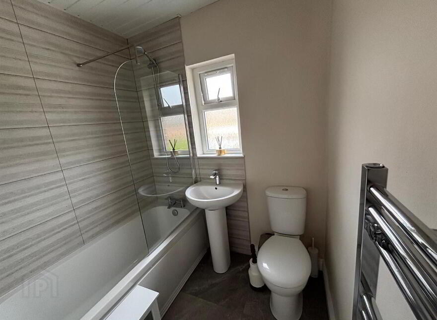 39 Ava Street, Ormeau Road, Belfast, BT7 3BS