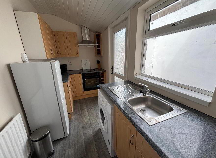 39 Ava Street, Ormeau Road, Belfast, BT7 3BS