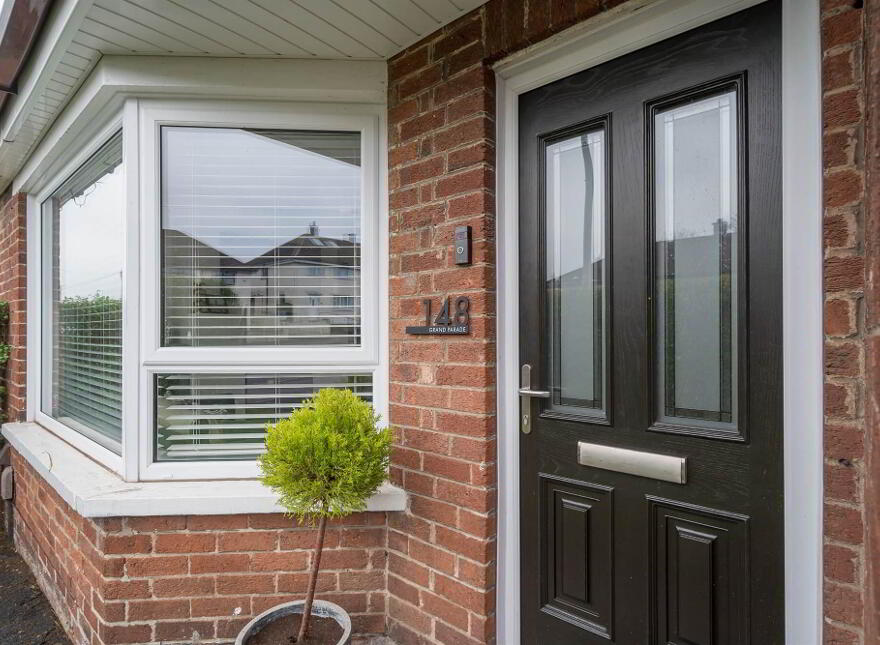 148 Grand Parade, Belfast, BT5 5PE