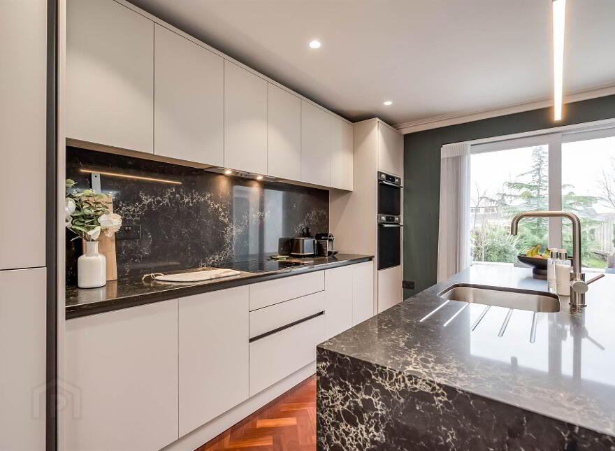 148 Grand Parade, Belfast, BT5 5PE