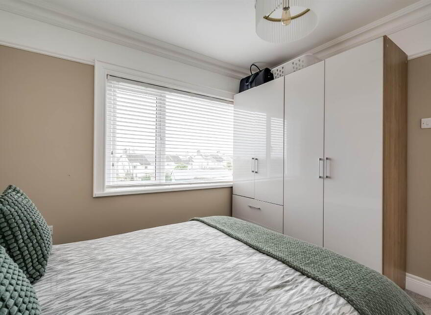 148 Grand Parade, Belfast, BT5 5PE