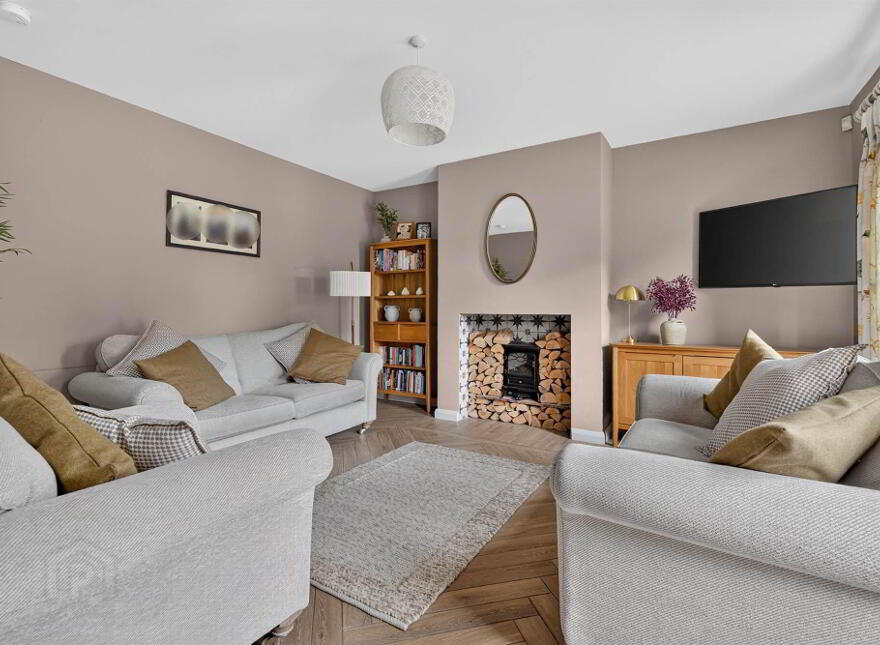 4 Laurel Bank Way, Moneyreagh, Newtownards, BT23 6FE