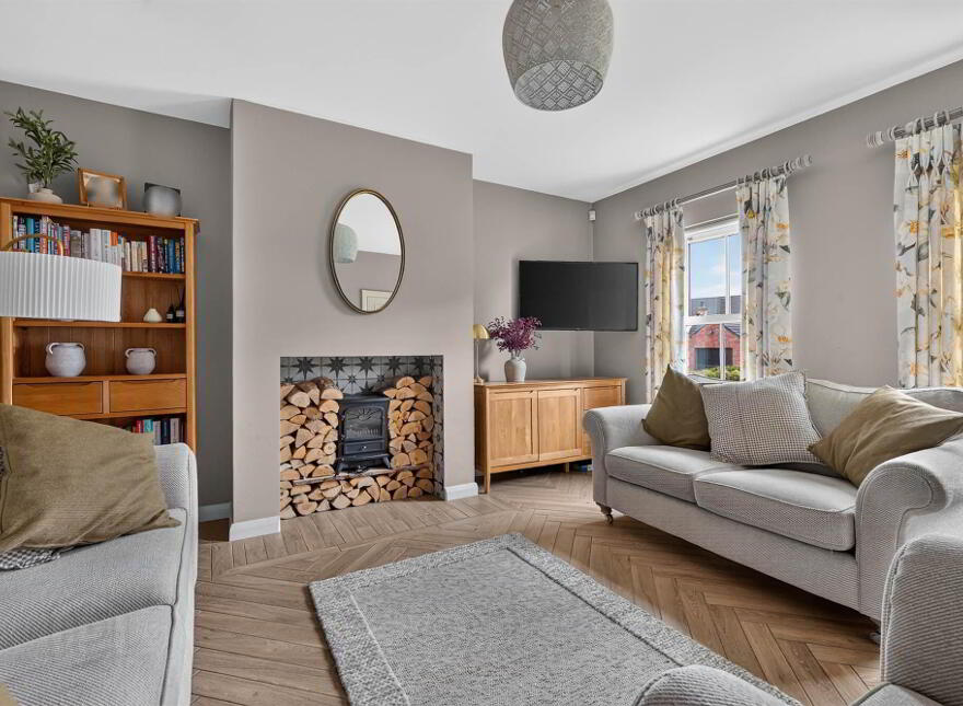 4 Laurel Bank Way, Moneyreagh, Newtownards, BT23 6FE