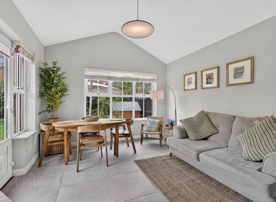 4 Laurel Bank Way, Moneyreagh, Newtownards, BT23 6FE