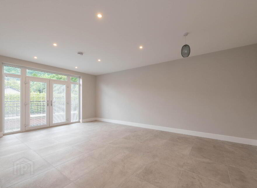 5 Foxbury, Greenisland, BT38 8GT