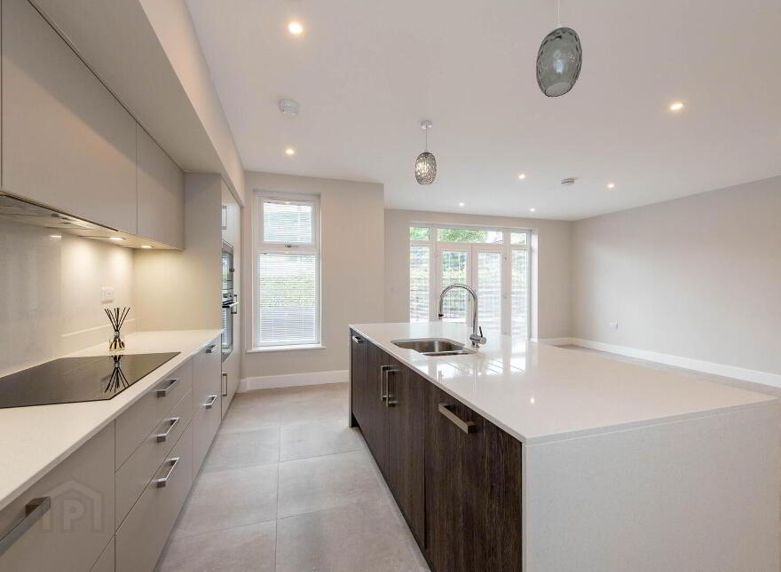 5 Foxbury, Greenisland, BT38 8GT