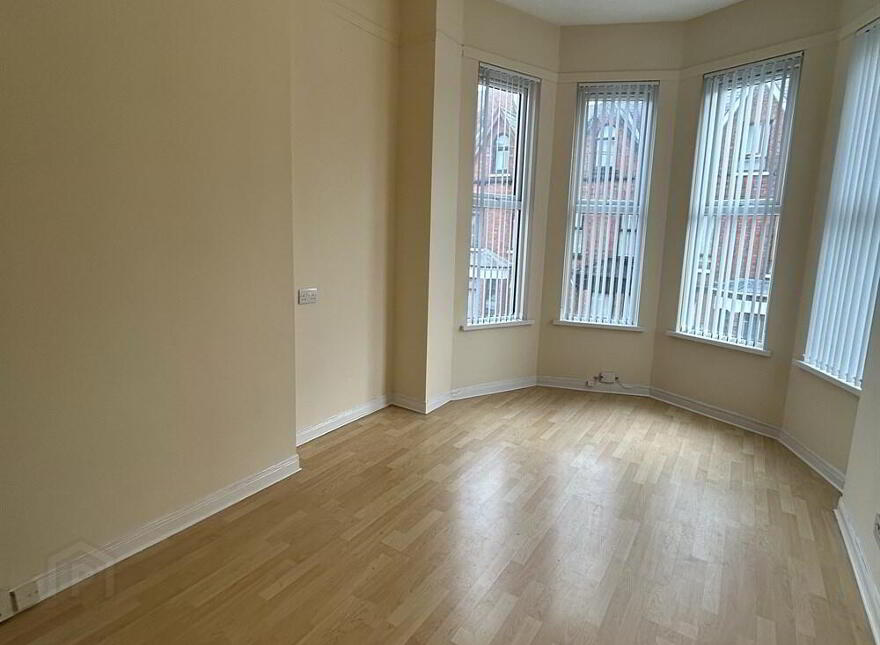 2, 39 Thorndale Avenue, Belfast, BT14 6BJ