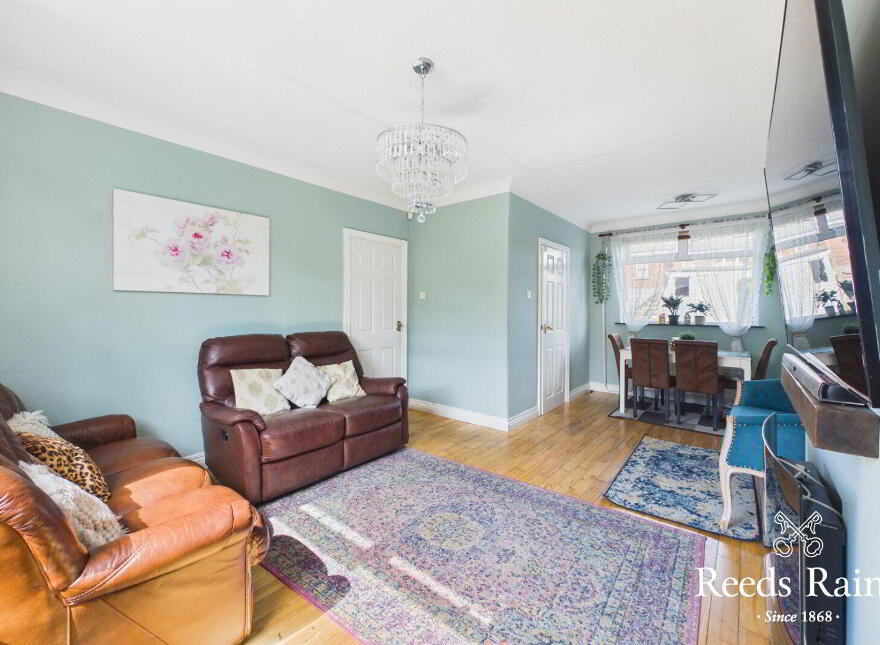 58 Ravenhill Gardens, Belfast, BT6 8GQ