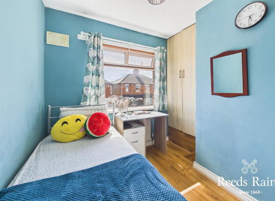 58 Ravenhill Gardens, Belfast, BT6 8GQ