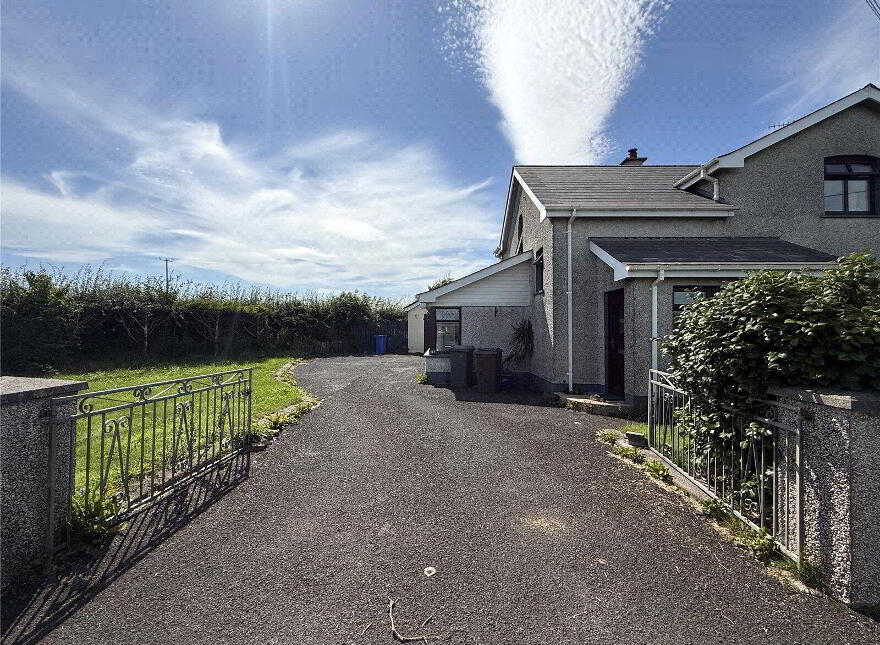 117 Bellaghy Road, Ballymena, BT44 9PY