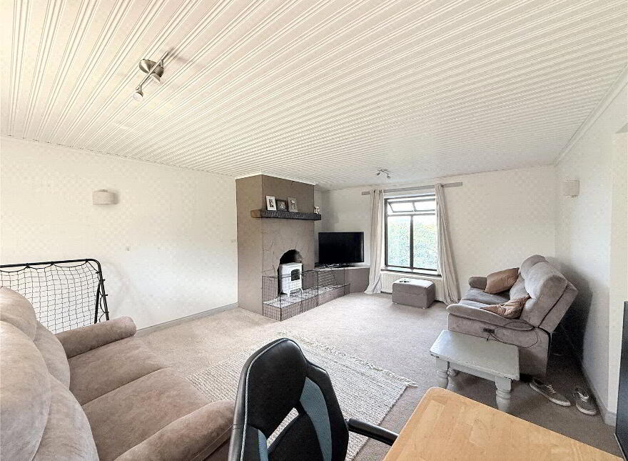 117 Bellaghy Road, Ballymena, BT44 9PY