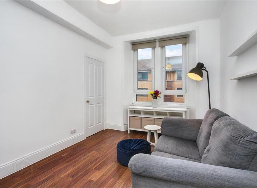 18 Downfield Place, Dalry, Edinburgh, EH11 2EL