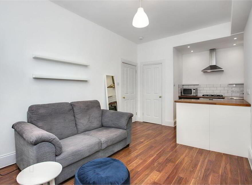 18 Downfield Place, Dalry, Edinburgh, EH11 2EL