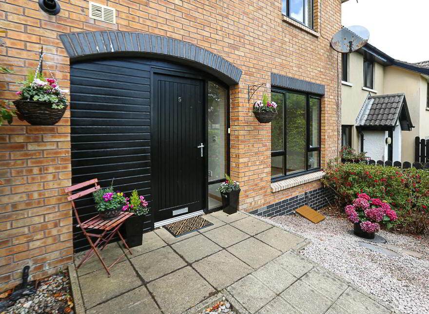 5 Shaftesbury Road, Bangor, BT20 3BG