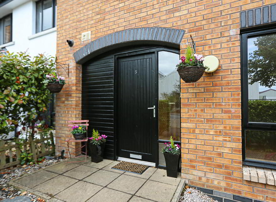 5 Shaftesbury Road, Bangor, BT20 3BG