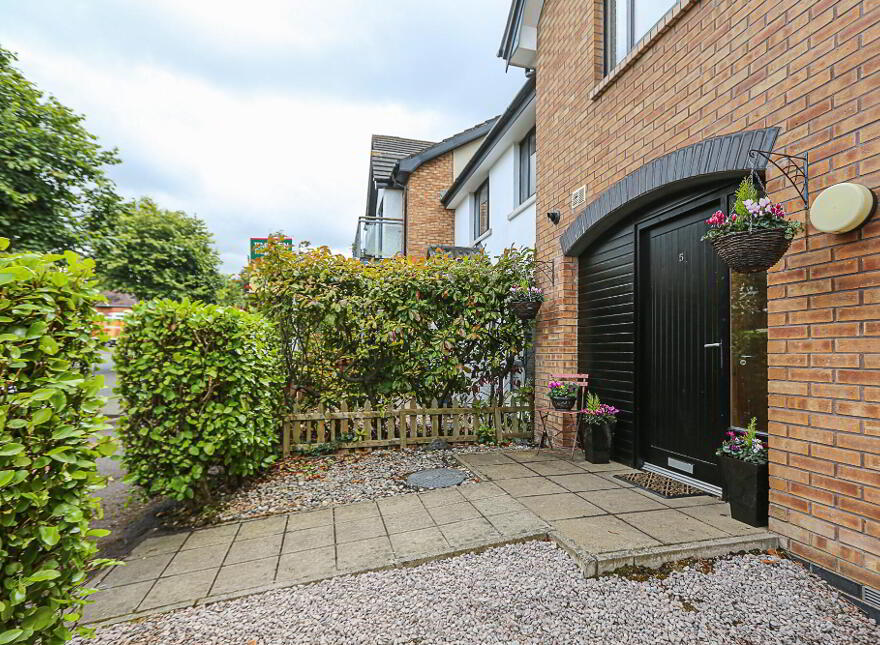 5 Shaftesbury Road, Bangor, BT20 3BG