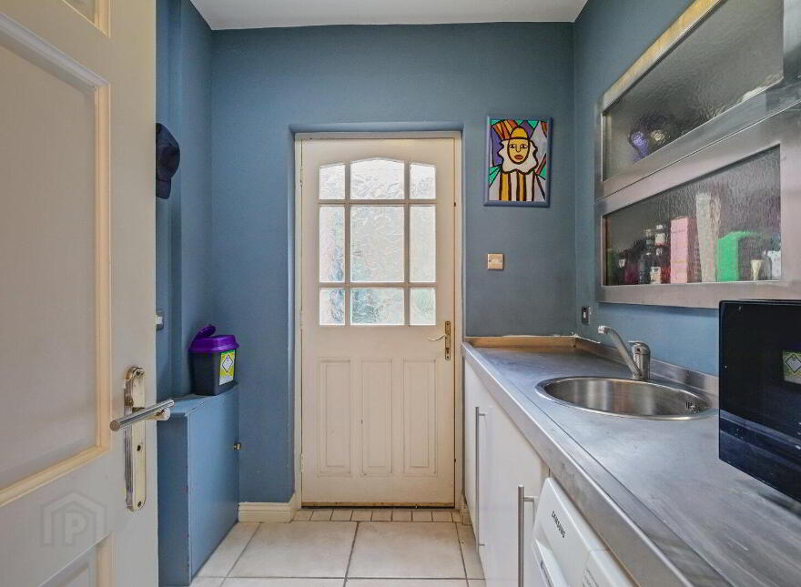 4 Forest Hill, Belfast, BT9 5QH