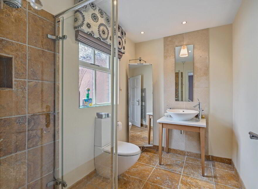 4 Forest Hill, Belfast, BT9 5QH