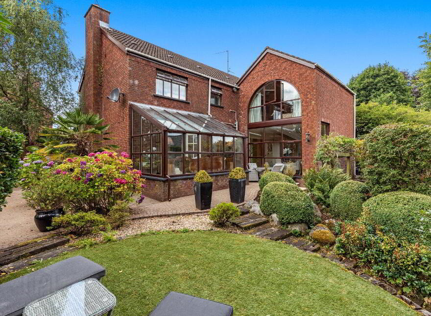 4 Forest Hill, Belfast, BT9 5QH