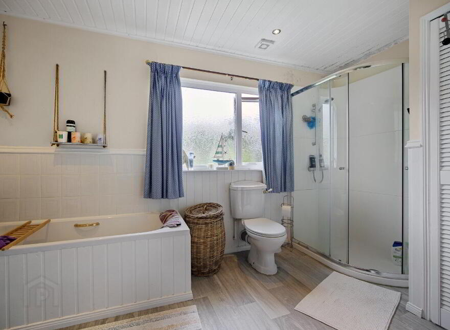 6 Piney Lane, Belfast, BT9 5QS
