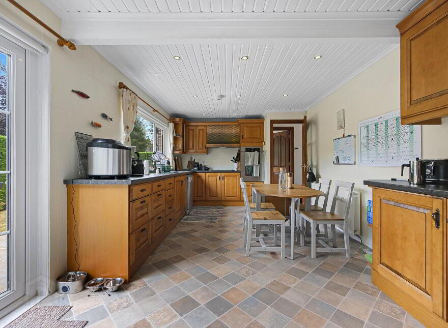 6 Piney Lane, Belfast, BT9 5QS