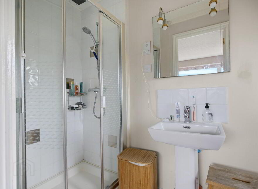 6 Piney Lane, Belfast, BT9 5QS
