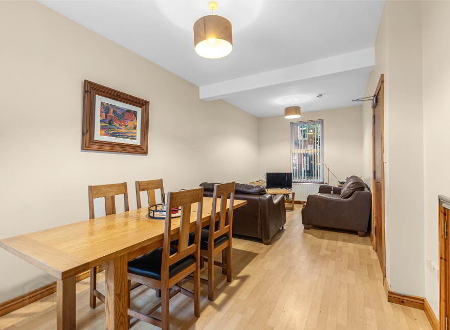 6 Collingwood Avenue, Belfast, BT7 1QT