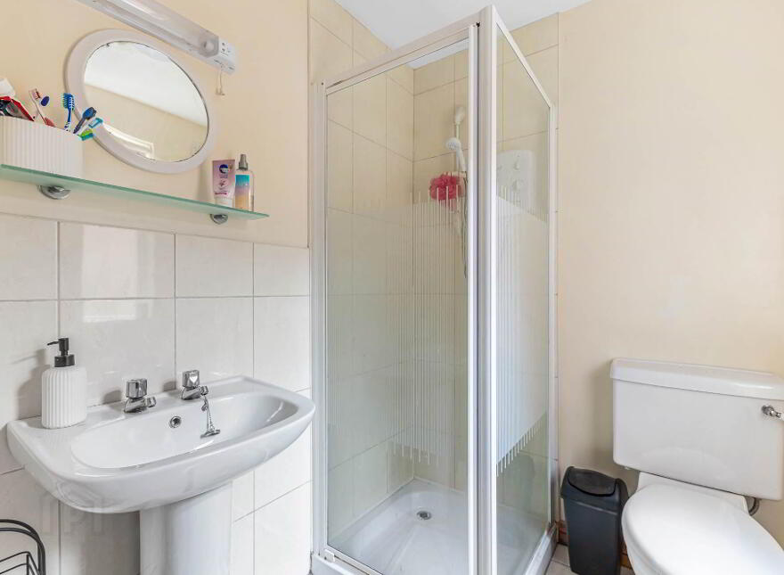 6 Collingwood Avenue, Belfast, BT7 1QT