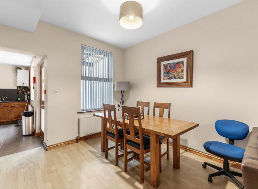 6 Collingwood Avenue, Belfast, BT7 1QT