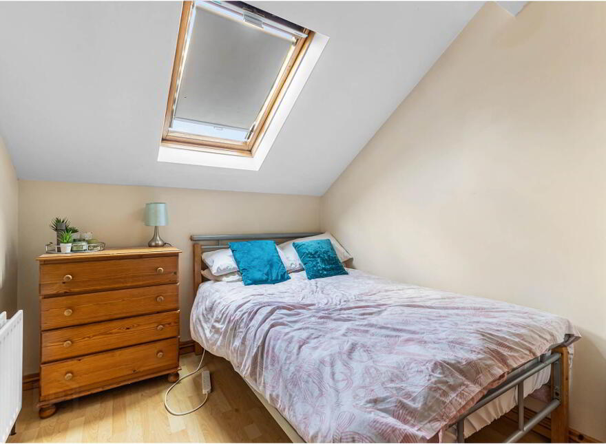 6 Collingwood Avenue, Belfast, BT7 1QT
