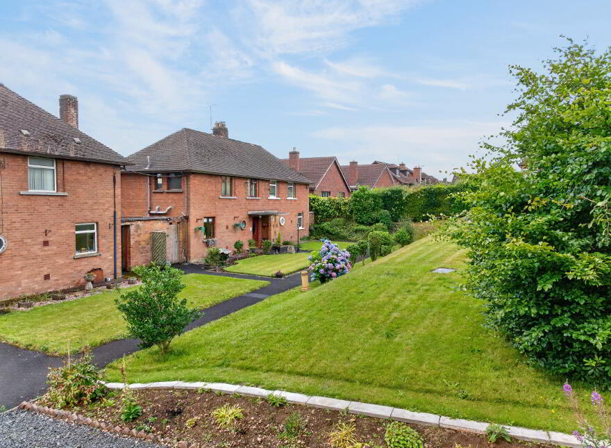 3 Grange Houses, Ballymena, BT42 2DY