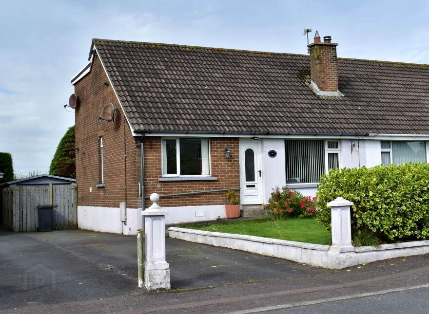 31 Abbey Park, Millisle, Newtownards, BT22 2BH photo