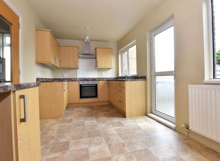 31 Abbey Park, Millisle, Newtownards, BT22 2BH