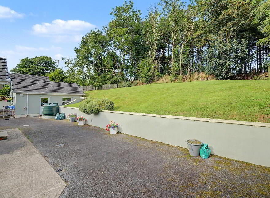 5 Mountfield Road, Claudy, BT47 4HE