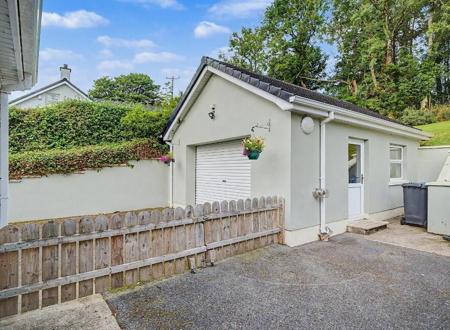 5 Mountfield Road, Claudy, BT47 4HE