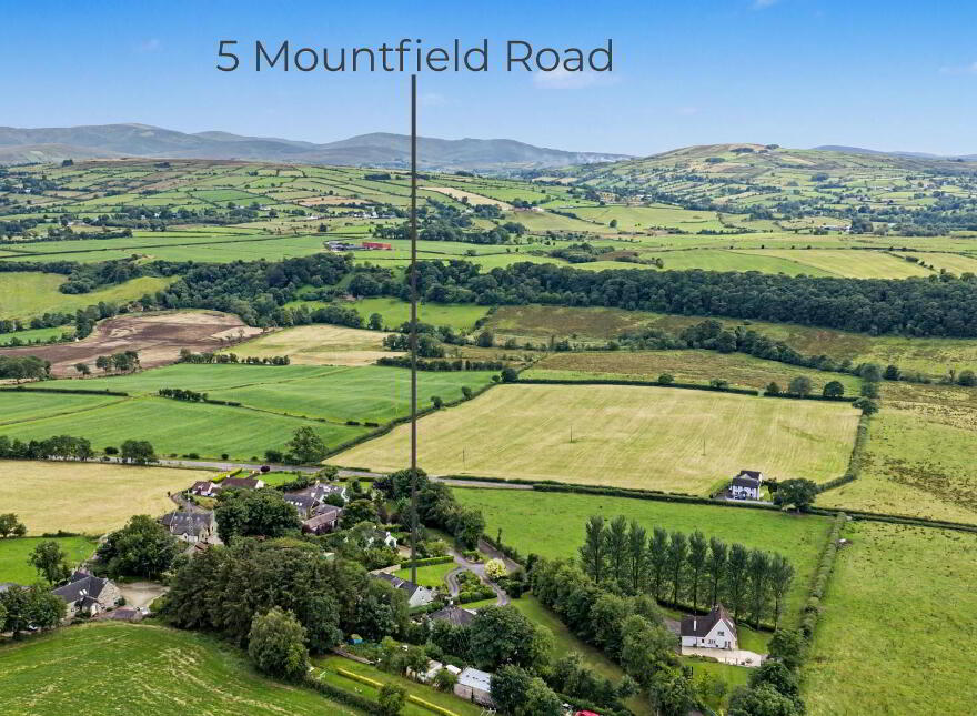 5 Mountfield Road, Claudy, BT47 4HE