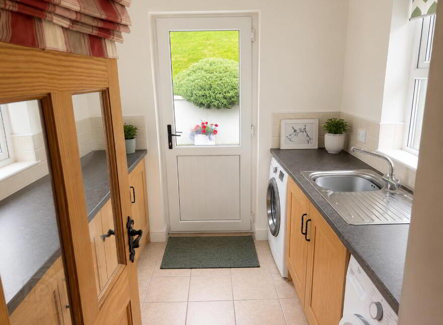 5 Mountfield Road, Claudy, BT47 4HE