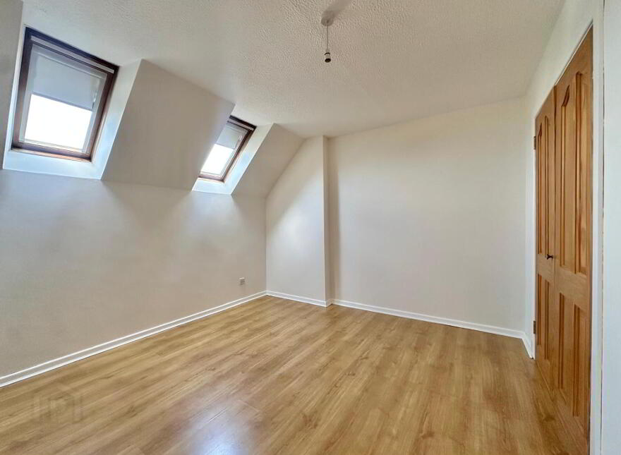 25 Thornhill Park, Magherafelt, BT45 5JQ