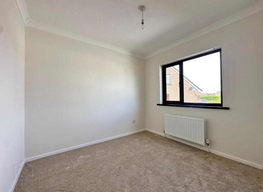25 Thornhill Park, Magherafelt, BT45 5JQ
