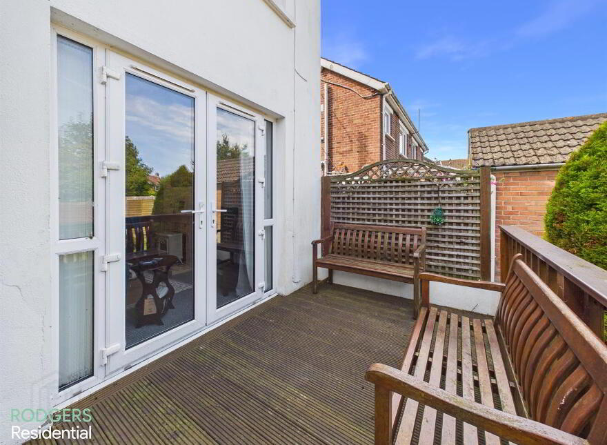 2 Wellington Park, Bangor, BT20 4PJ