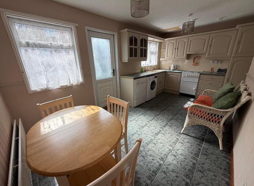 133 Ballycolman Estate, Strabane, BT82 9AJ