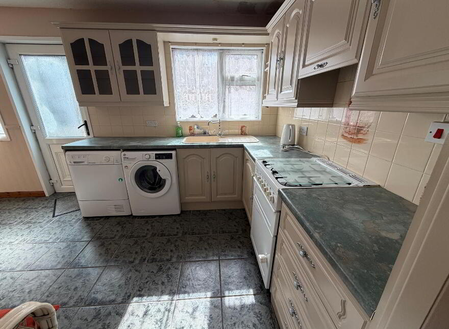 133 Ballycolman Estate, Strabane, BT82 9AJ