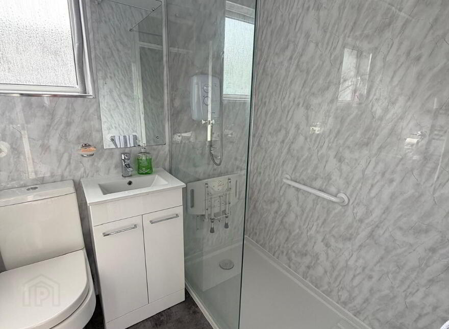 133 Ballycolman Estate, Strabane, BT82 9AJ
