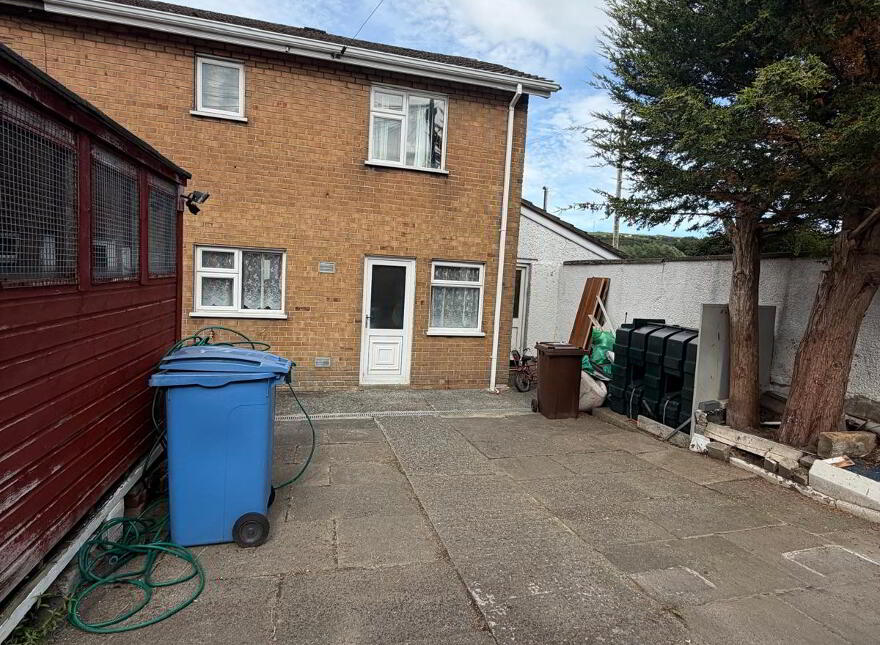 133 Ballycolman Estate, Strabane, BT82 9AJ