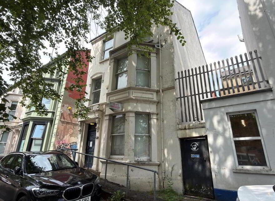 (Lot 20) 128 Eglantine Avenue, Belfast, BT9 6EU