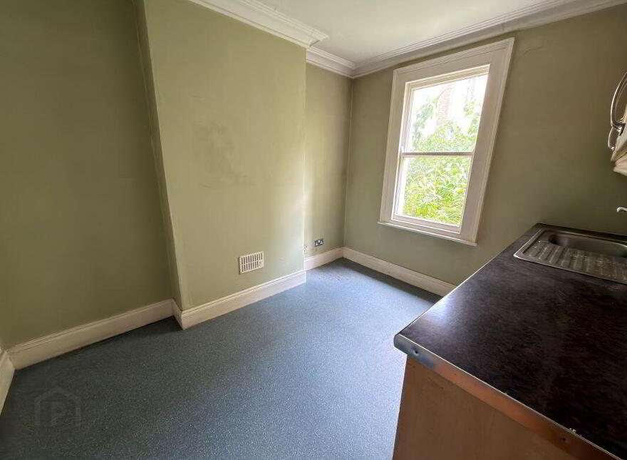(Lot 20) 128 Eglantine Avenue, Belfast, BT9 6EU