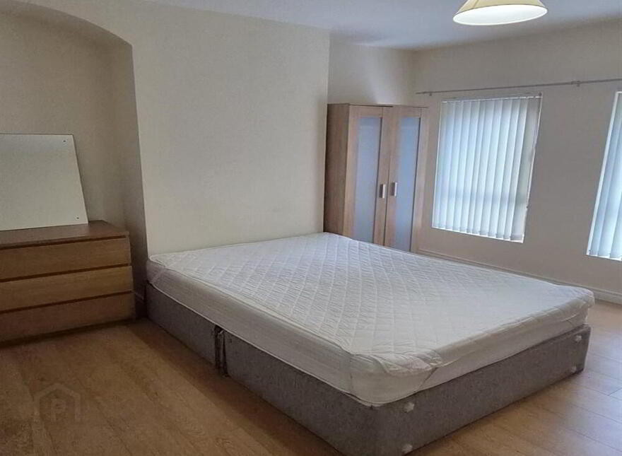 10 Balfour Avenue, Ormeau Road, Belfast, BT7 2EX