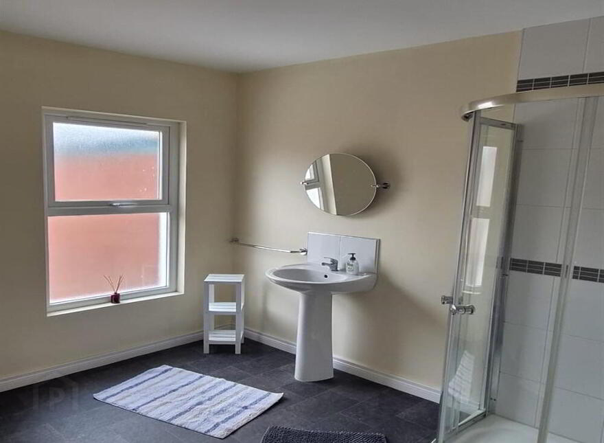 10 Balfour Avenue, Ormeau Road, Belfast, BT7 2EX