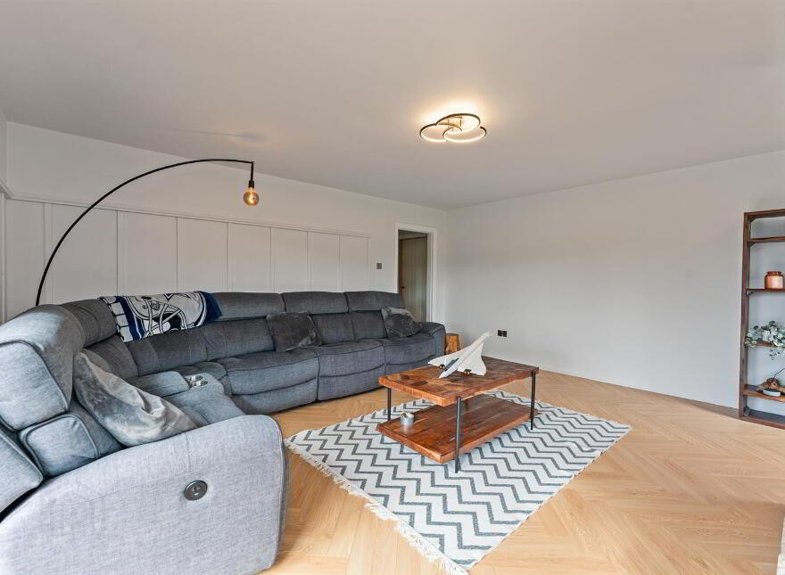 6 Hydepark Lane, Newtownabbey, BT36 4QD
