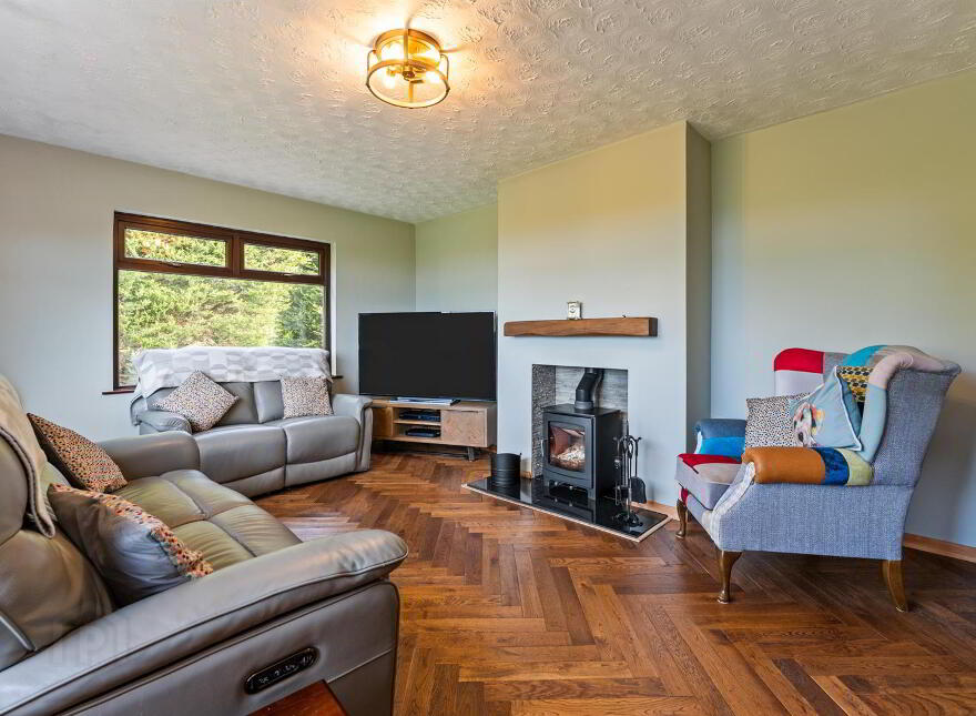 6 Hydepark Lane, Newtownabbey, BT36 4QD
